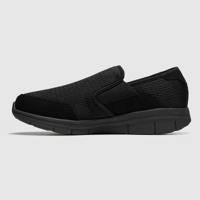 target slip resistant shoes mens