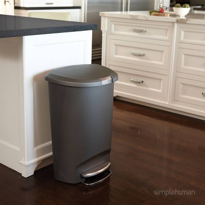 Gray Plastic Semi-Round 13 Gallon Step Trash Can with Locking Lid