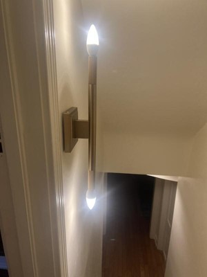 Guest review image 1 of 3, zoom in