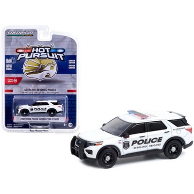 2020 Ford Police Interceptor Utility White "Sterling Heights Police" Michigan "Hot Pursuit" 1/64 Diecast Model Car by Greenlight
