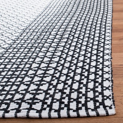 Coastal Charm Hand-Woven Black & Ivory Cotton Rug - 3' x 5'