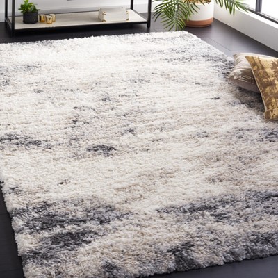 Ivory and Gray Round Shag Rug, 5'3" x 7'6", Synthetic
