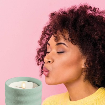 Green Flameless Candle Diffuser with Essential Oil