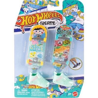 Hot Wheels Skate Retro Fingerboard + Shoe Set - 4pk 3