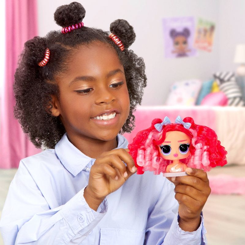 L.O.L. Surprise! Tweens Surprise Swap Styling Heads Including Fabulous Hair Accessories and Gorgeous Hair, 5 of 9