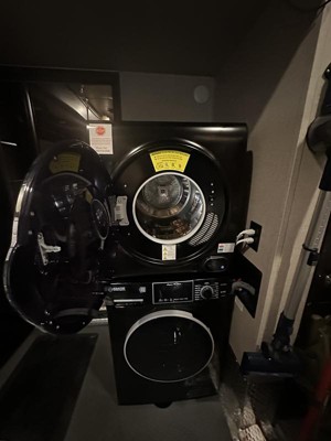 Guest review image 2 of 3, zoom in