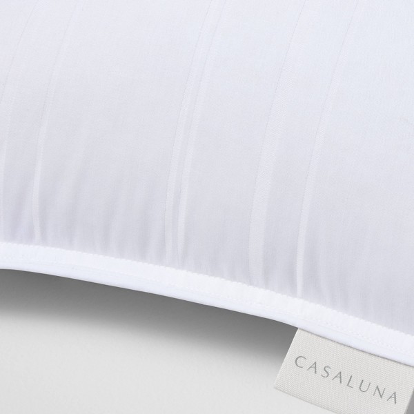 Almohada Firme de Plumas - Casaluna 4