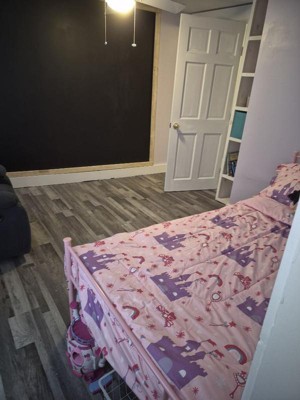 Guest review image 1 of 2, zoom in