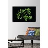 Trends International Alien: Earth (2025) - Green Xenomorph Unframed Wall Poster Prints - 2 of 4