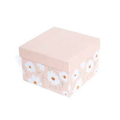 Small Square Gift Box Flowers on Peach - Spritz™