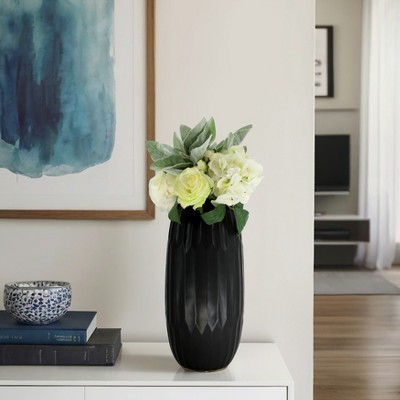 Sagebrook Home Ceramic Design Vase - Contemporary Decorative Flower Vase for Table Centerpiece or Home or Office Decor Accent