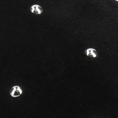 black/stud