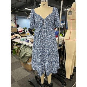 Women's Knotted Knee Length Wrap Baby Shower Dress - 1 of 4