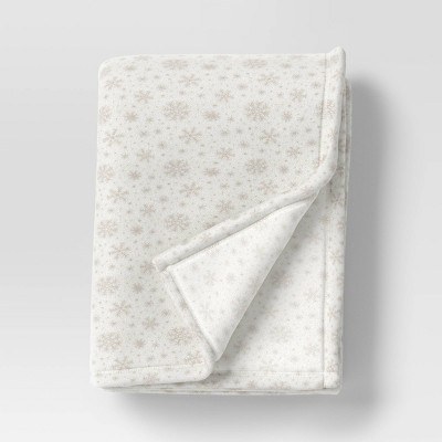 Christmas Printed Plush Throw Blanket – Wondershop™