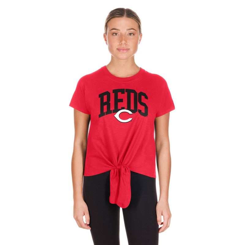 MLB Cincinnati Reds Women&#39;s Front Knot T-Shirt, 5 of 7