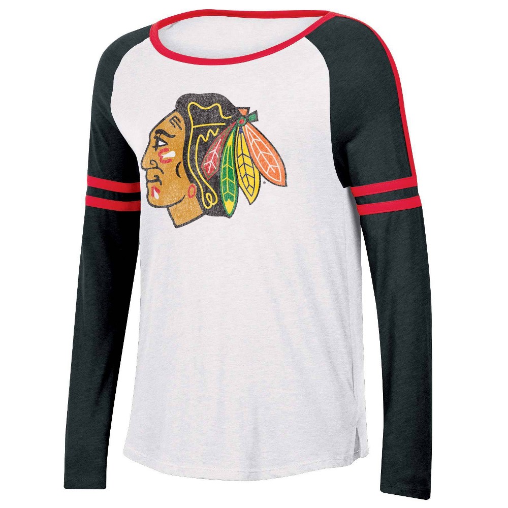 faded print Blackhawks long sleeve T size Medium