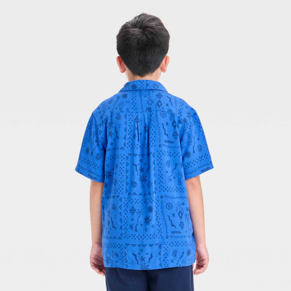 Boys' Short Sleeve Printed Button-Down Shirt - Cat & Jack™ - thumbnail 2