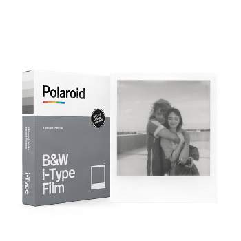 Polaroid COLOR FILM FOR POLAROID 600 Type (ROUND frame) - DecisiveMoment