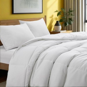 Peace Nest Light to Medium Weight Down Alternative Comforter Duvet Insert - 1 of 4