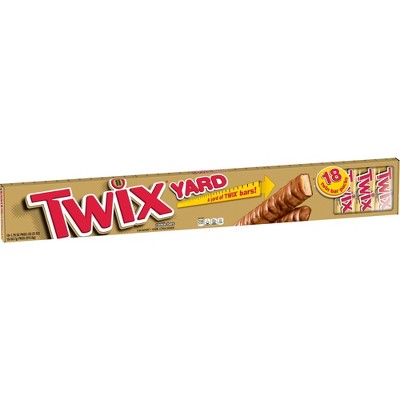 Twix Holiday Cookie Yard Bar - 32.22oz