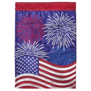 Dicksons Magnolia Garden Patriotic Fireworks Red White Blue 42 x 29 Polyester Outdoor Garden Flag - 1 of 2