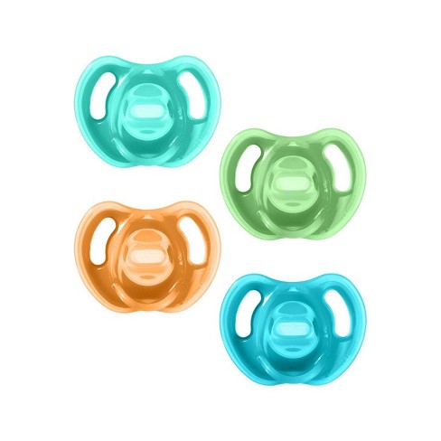 Tommee Tippee Breast-Like Pacifier, Skin-Like Texture, Symmetrical Design,  BPA-Free Binky, 0-6 Months, Pack of 4 Pacifiers