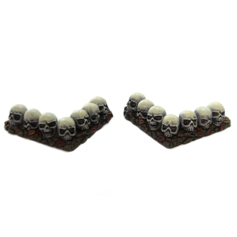 Department 56 Accessory 0.5 Inch Row Of Skulls Curved Halloween Hedge Corner Village Accessories, 1 of 4