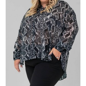 Women's SNAKE PRINT TOP - mat fashion - 1 of 4