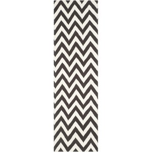 Dhurries DHU557 Hand Woven Flat Weave Indoor Rugs - Safavieh - 1 of 4