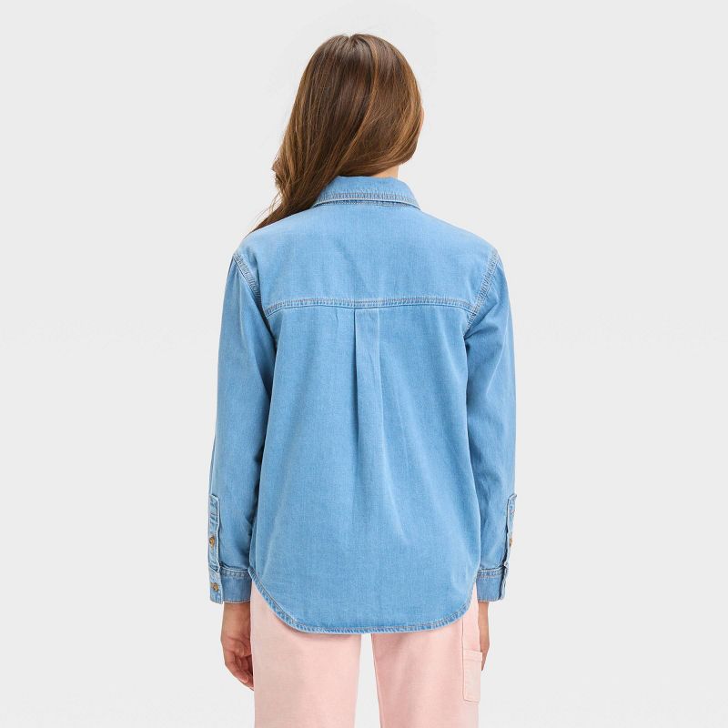 Girls' Long Sleeve Button-Down Denim Shirt - art class™ Light Indigo Blue, 3 of 7