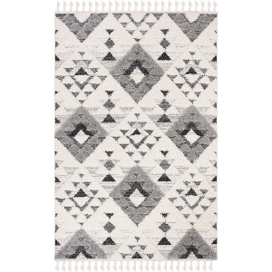 Moroccan Tassel Shag MTS688 Non-Shedding Power Loomed Indoor Rugs - Safavieh - 1 of 4