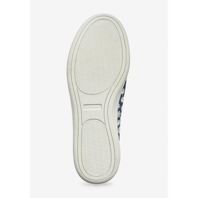 Женские кроссовки Comfortview The Dottie Cotton Canvas Slip On Sneaker - 10 1/2 WW, Denim Eyelet (Wide Widths Available) — фото 5