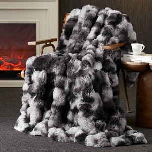 Amelie Home Luxe Faux Fur Throw Blanket – Cozy Bubble Texture for Sofa, Bedroom, or Living Room - 1 of 4