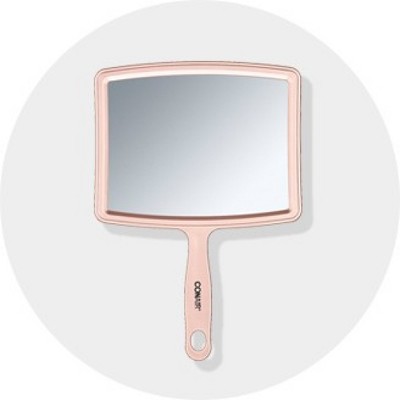 Target magnifying outlet mirror